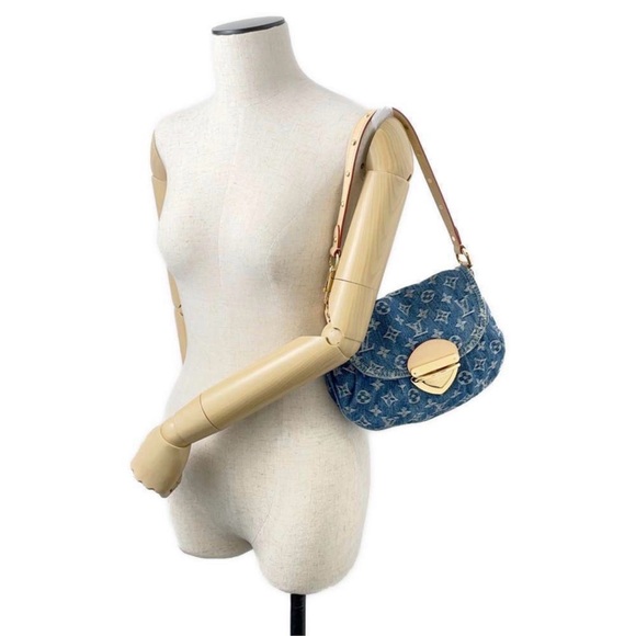 Blue LV Monogram Denim Sunset Shoulder/Crossbody Bag, New - Picture 13 of 17